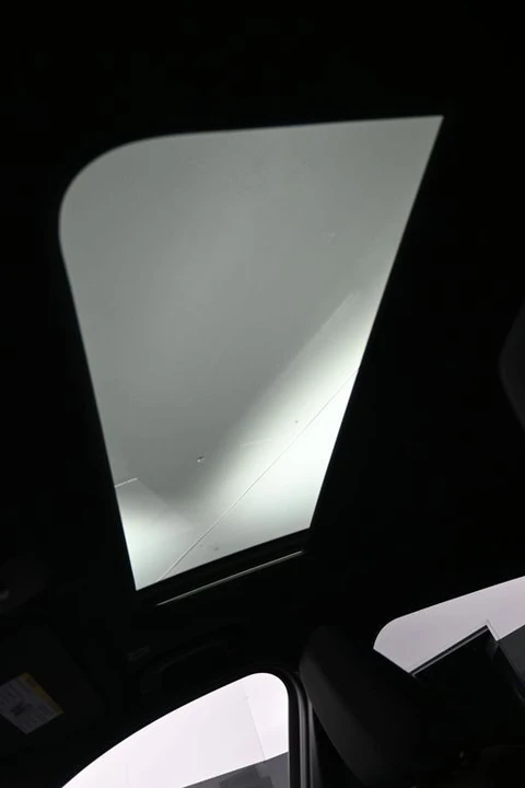 2023 BMW U11/U12 X1 - Image 19 of 21