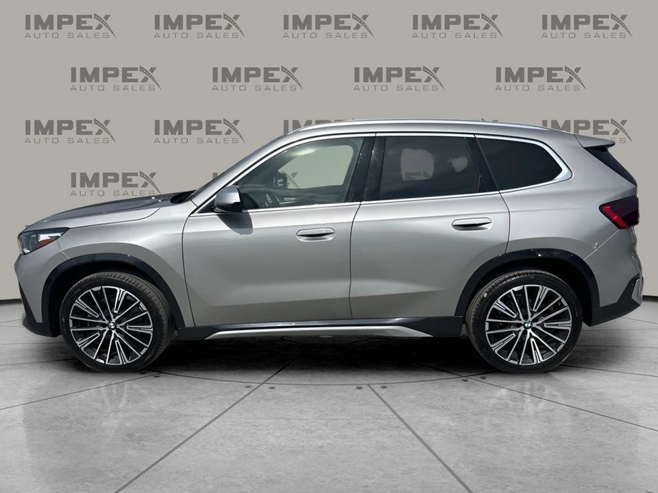 2023 BMW U11/U12 X1 - Image 2 of 21