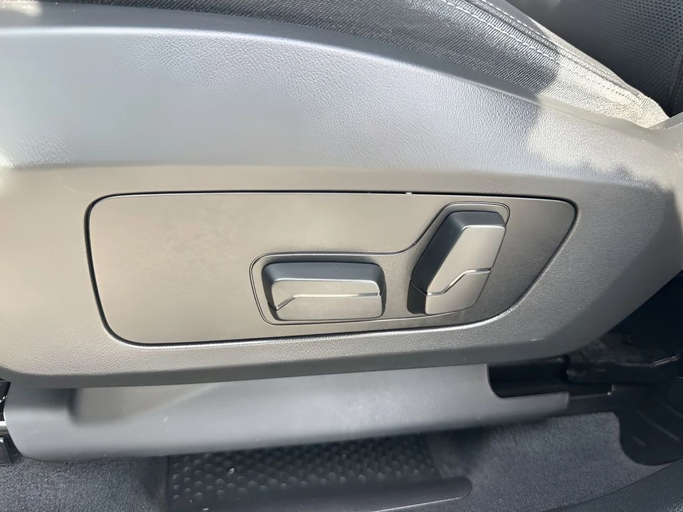 2023 BMW U11/U12 X1 - Image 10 of 12