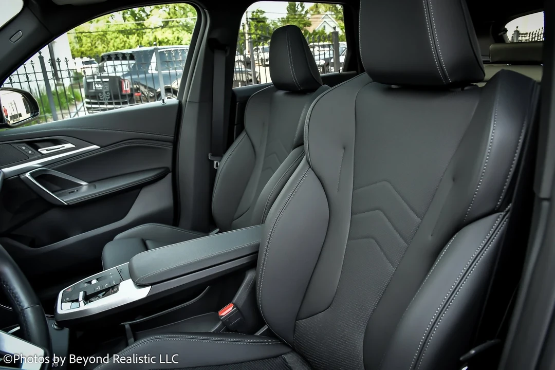 2023 BMW U11/U12 X1 - Image 2 of 21