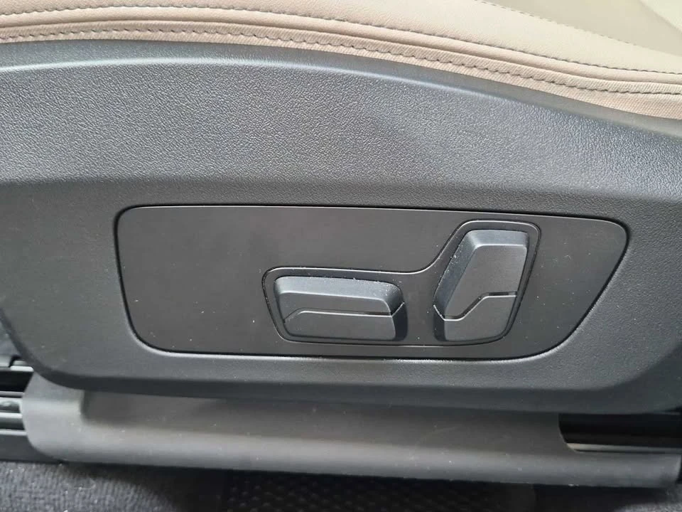 2023 BMW U11/U12 X1 - Image 18 of 20