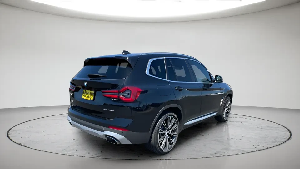 2023 BMW G01 X3 - Image 7 of 12