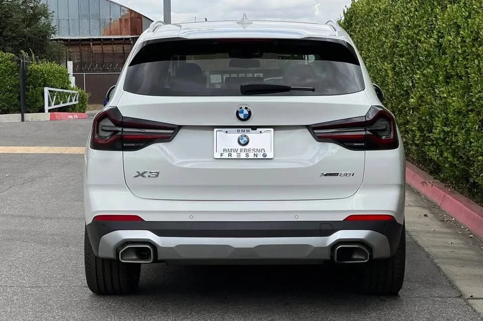 2023 BMW G01 X3 - Image 3 of 10