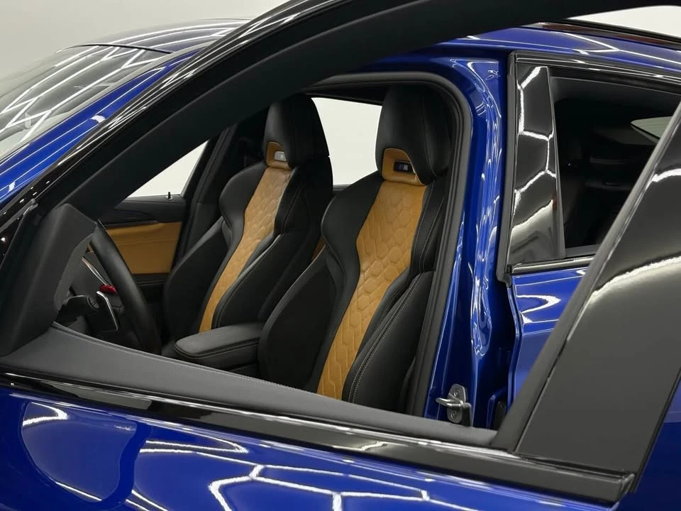 2023 BMW X4 M - Image 16 of 20