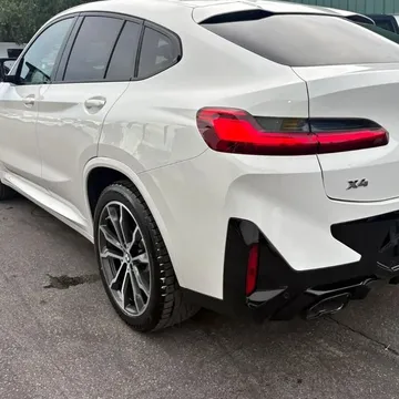 2023 BMW X4 M40i