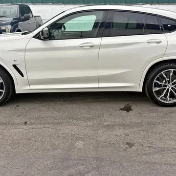 2023 BMW X4 M40i