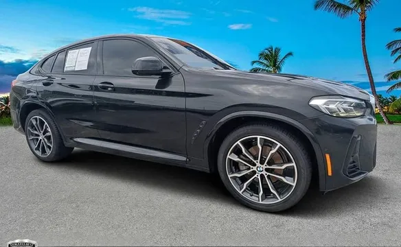 2023 BMW X4 xDrive30i