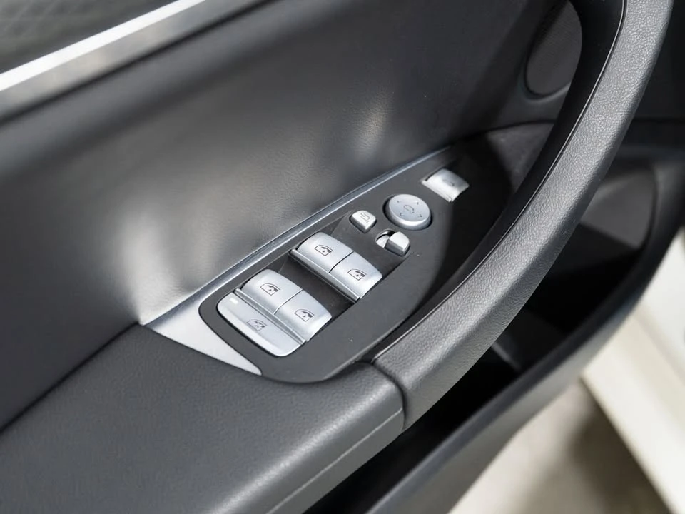 2023 BMW G02 X4 - Image 15 of 20