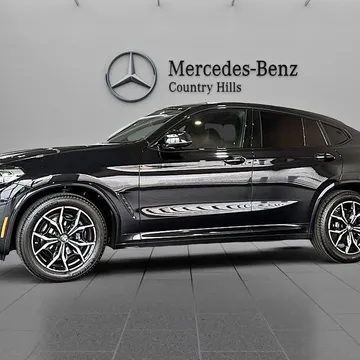 2023 BMW X4 xDrive30i
