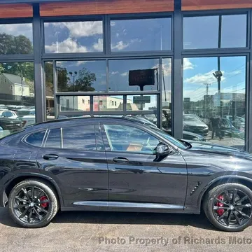 2023 BMW X4 xDrive30i Sports Activity