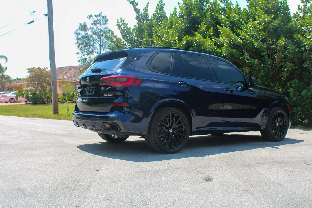 2023 BMW G05 X5 M50i & M60i - Image 28 of 31