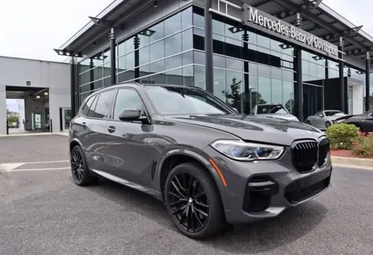 2023 BMW X5 M50i
