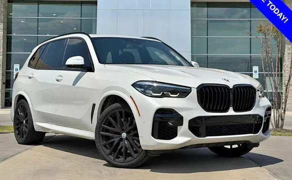 2023 BMW X5 M50i SUV