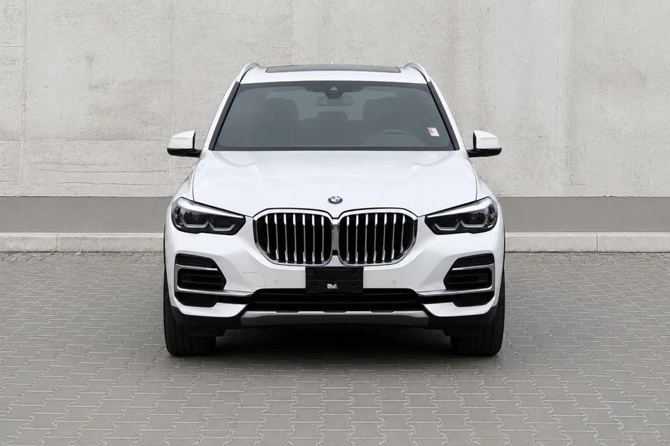 2023 BMW G05 X5 - Image 2 of 10