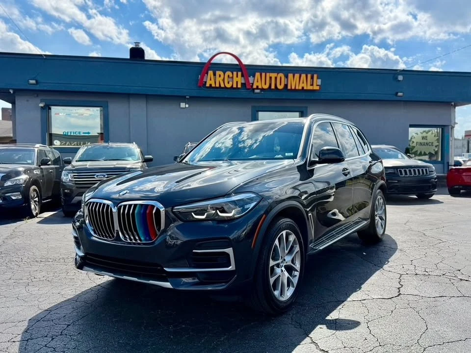 2023 BMW G05 X5 - Image 2 of 16