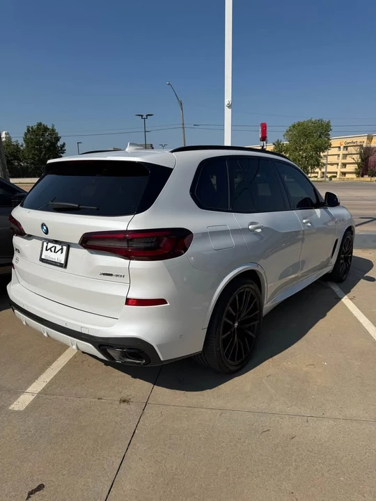 2023 BMW G05 X5 - Image 4 of 5