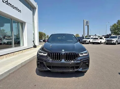 2023 BMW X6 xDrive40i