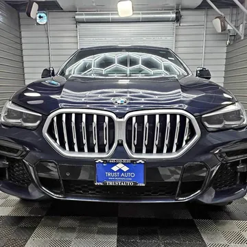 2023 BMW X6 xDrive40i