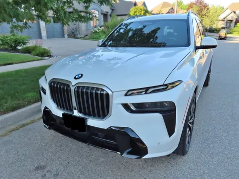 2023 BMW X7 xDrive40i M Sport