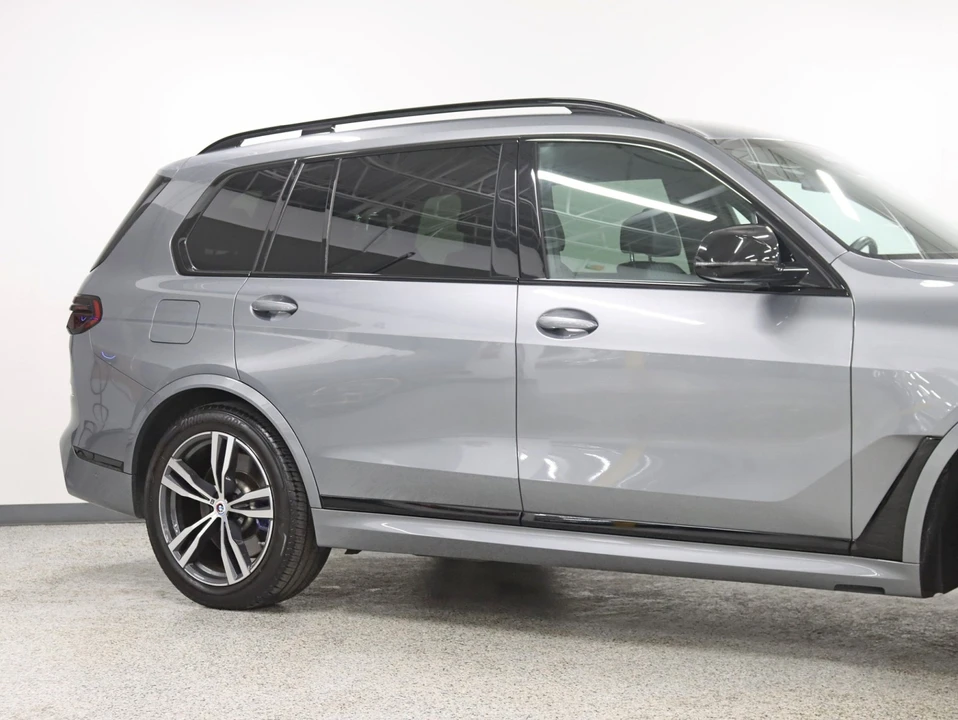 2023 BMW G07 X7 - Image 3 of 21