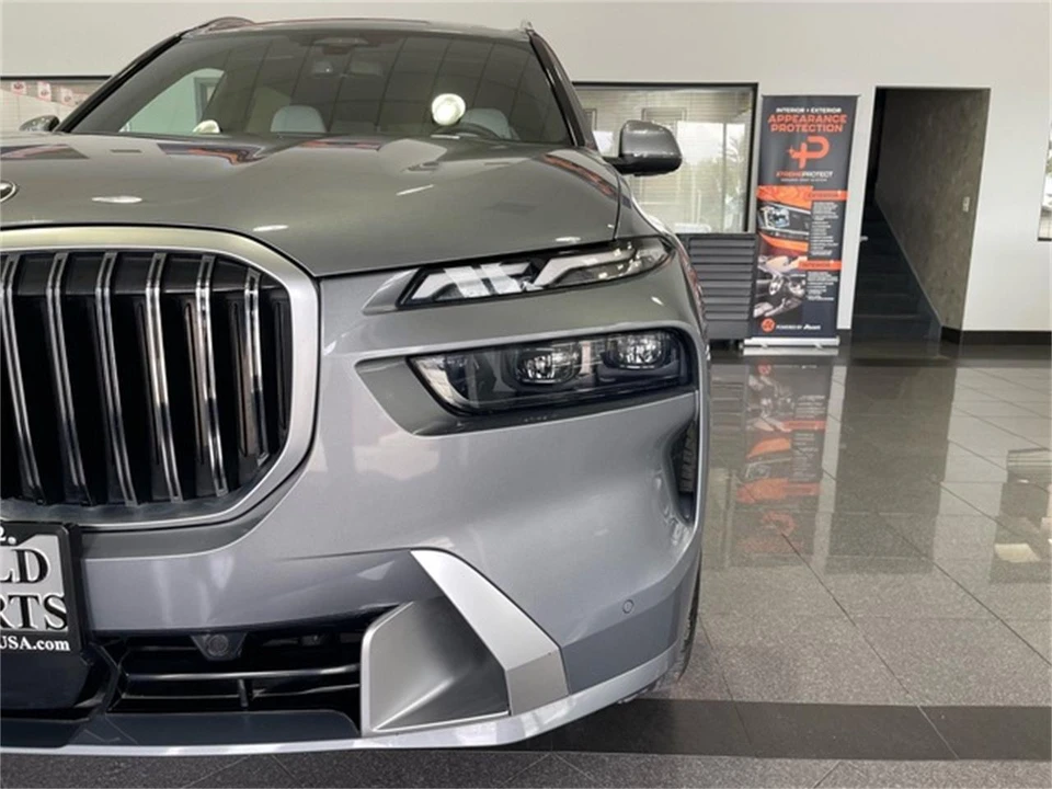 2023 BMW G07 X7 - Image 10 of 31