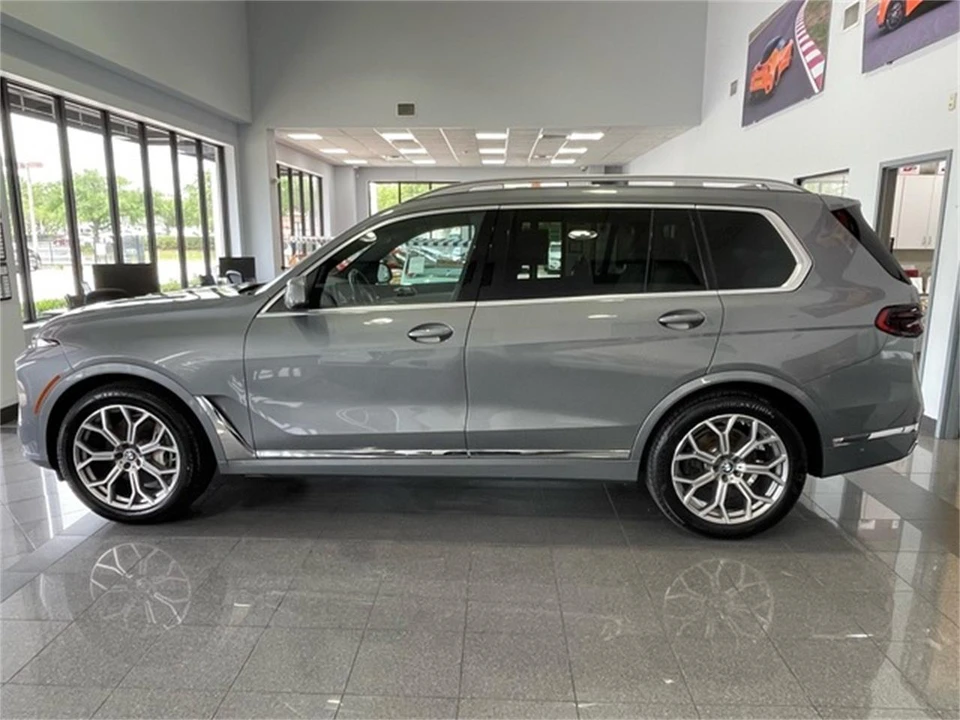 2023 BMW G07 X7 - Image 2 of 31