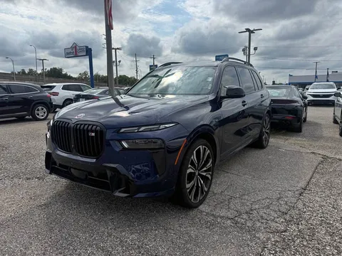2023 BMW X7 M60i Sport Utility 4D