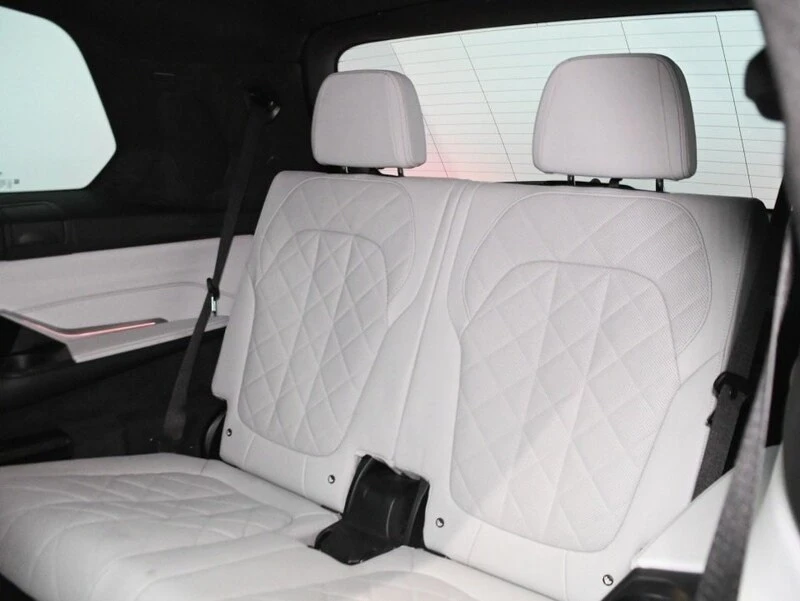 2023 BMW G07 X7 - Image 4 of 20