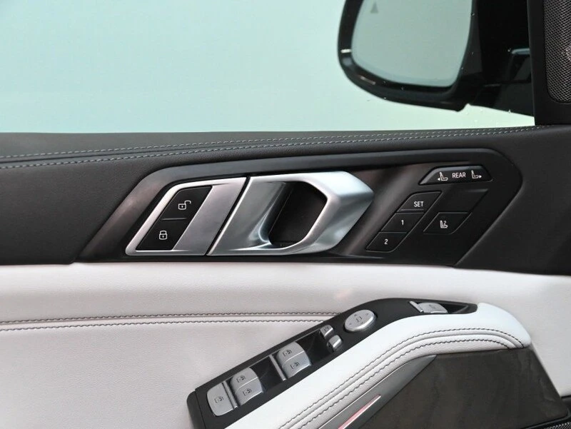2023 BMW G07 X7 - Image 11 of 20