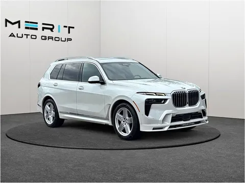 2023 BMW X7