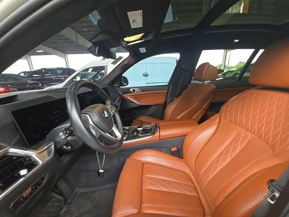 2023 BMW G07 X7 - Image 7 of 16
