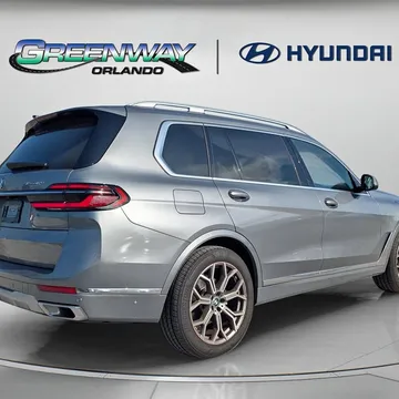 2023 BMW X7 xDrive40i