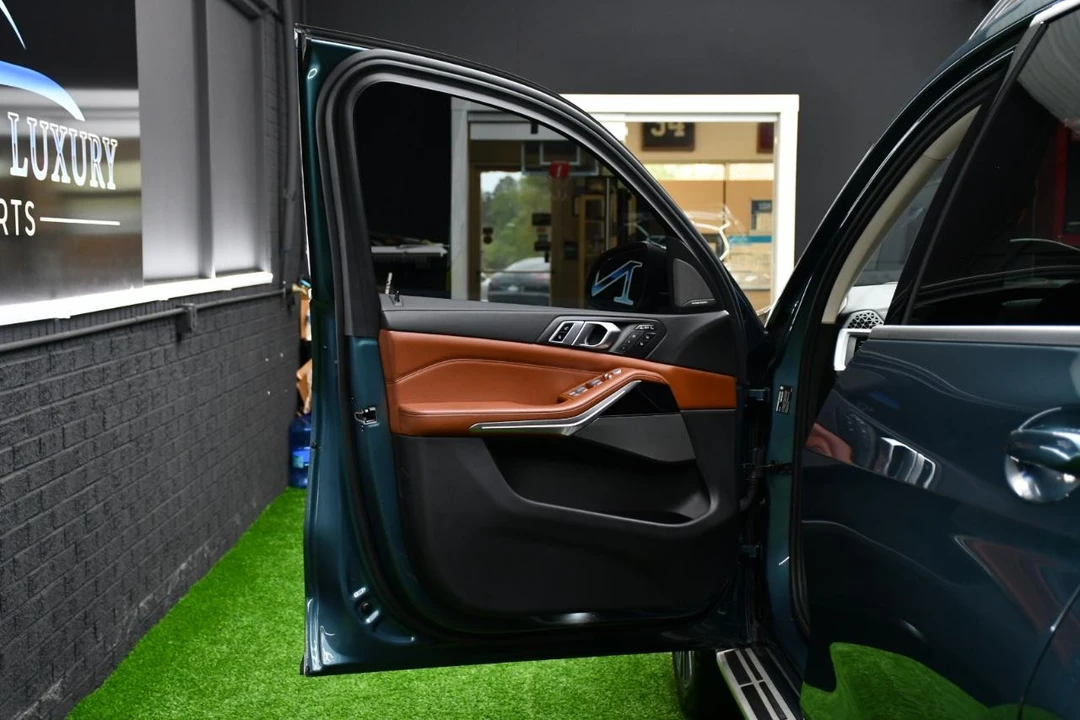 2023 BMW G07 X7 - Image 15 of 21