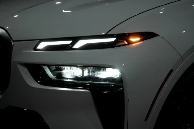 2023 BMW G07 X7 - Image 7 of 12