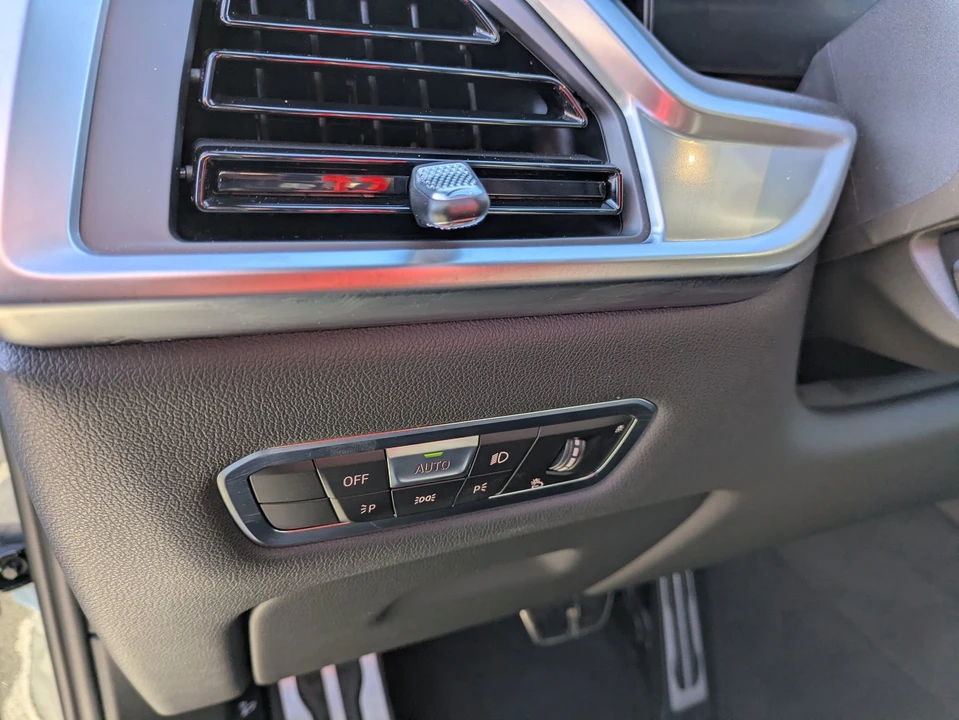 2023 BMW G07 X7 - Image 17 of 21