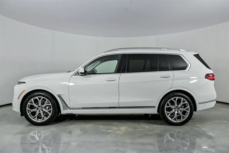 2023 BMW G07 X7 - Image 8 of 21