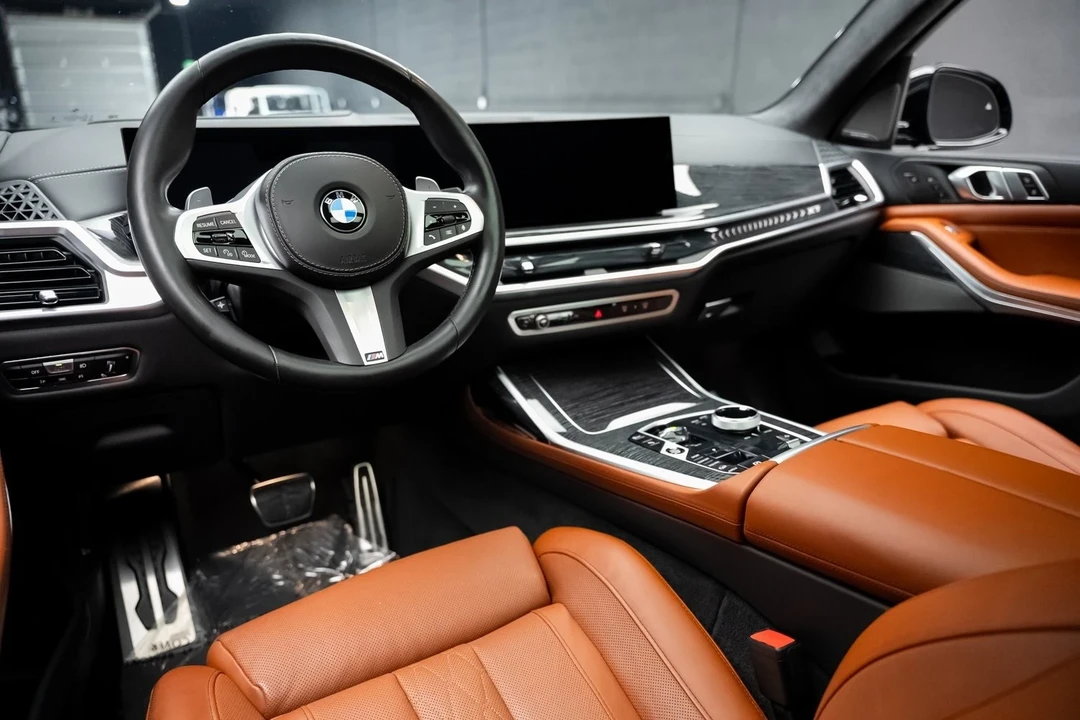 2023 BMW G07 X7 - Image 2 of 12