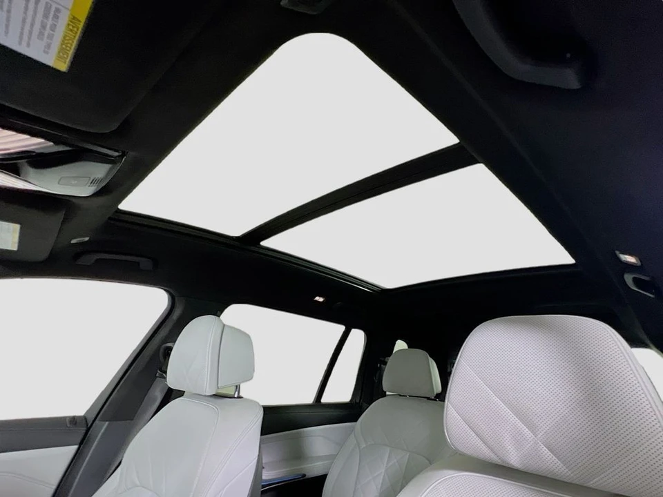 2023 BMW G07 X7 - Image 14 of 21