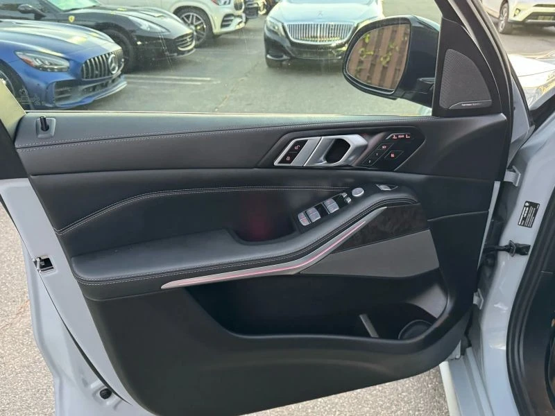 2023 BMW G07 X7 - Image 9 of 12