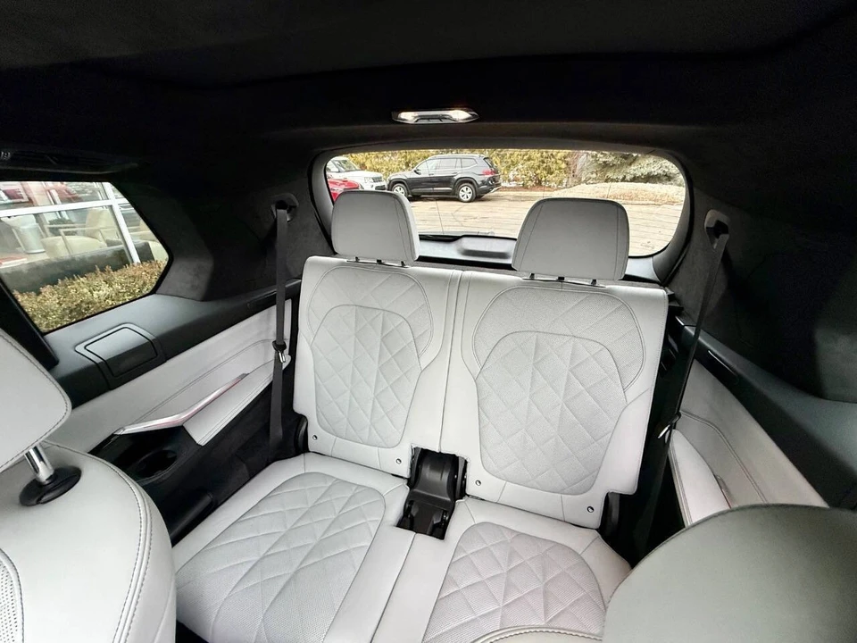 2023 BMW G07 X7 - Image 14 of 21