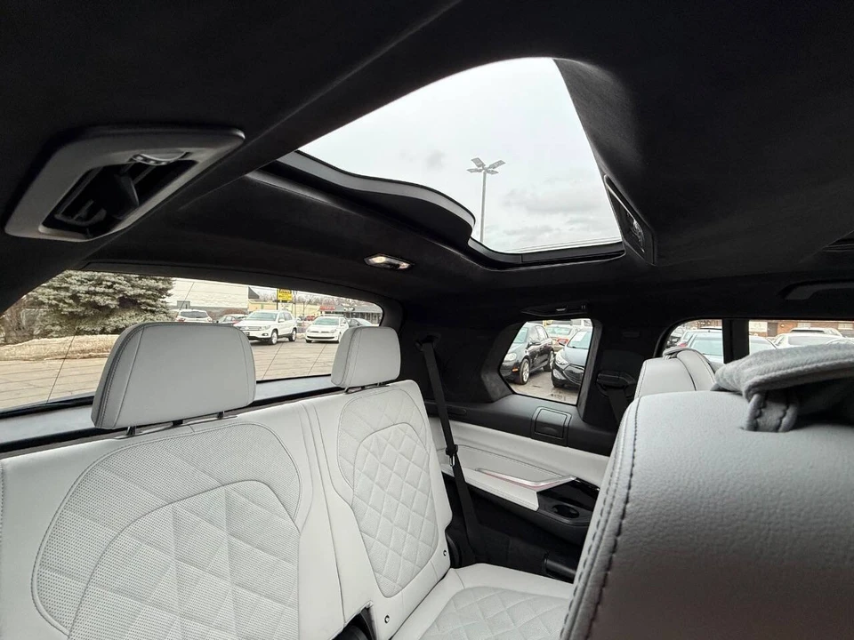 2023 BMW G07 X7 - Image 17 of 21