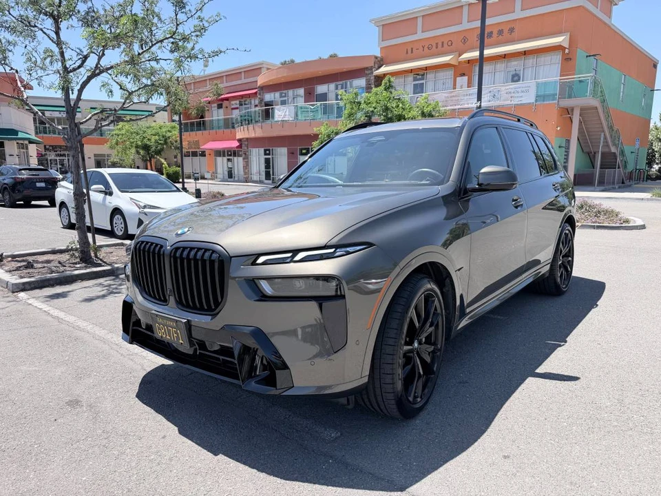 2023 BMW G07 X7 - Image 2 of 24