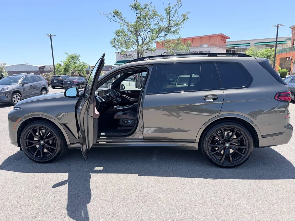 2023 BMW G07 X7 - Image 9 of 24