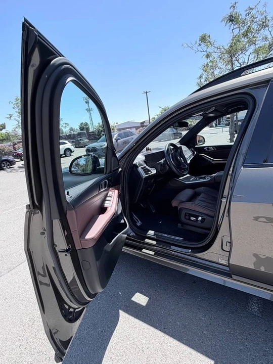 2023 BMW G07 X7 - Image 13 of 24