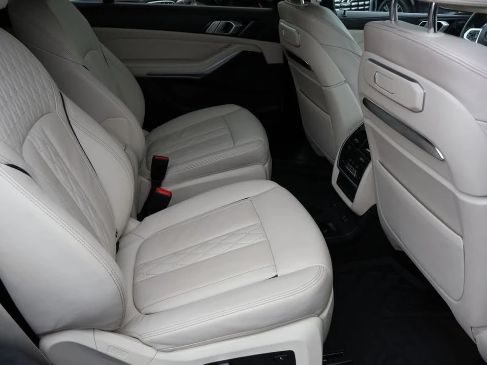2023 BMW G07 X7 - Image 13 of 20