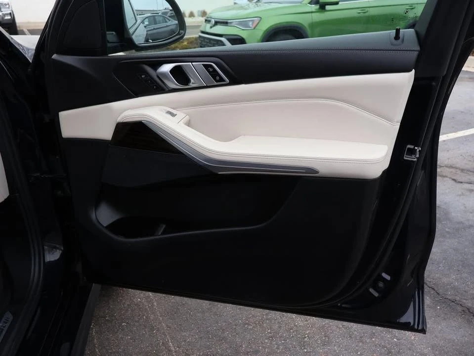 2023 BMW G07 X7 - Image 9 of 20