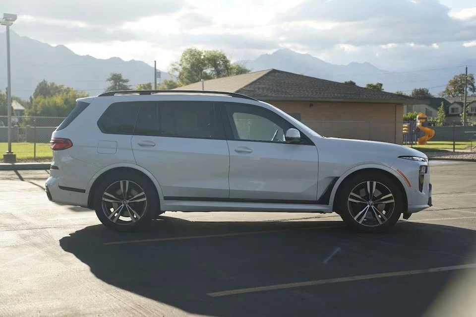 2023 BMW G07 X7 - Image 4 of 15
