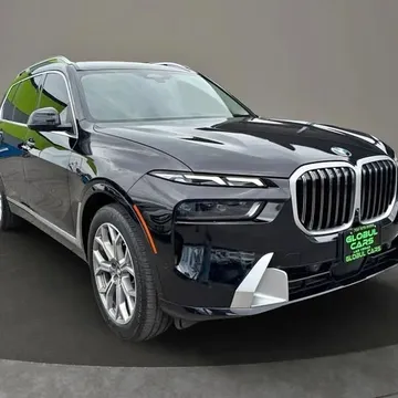 2023 BMW X7 xDrive40i Sport Utility 4D
