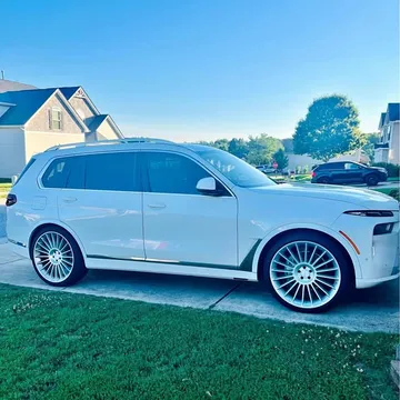 2023 BMW X7 xDrive40i Sport Utility 4D