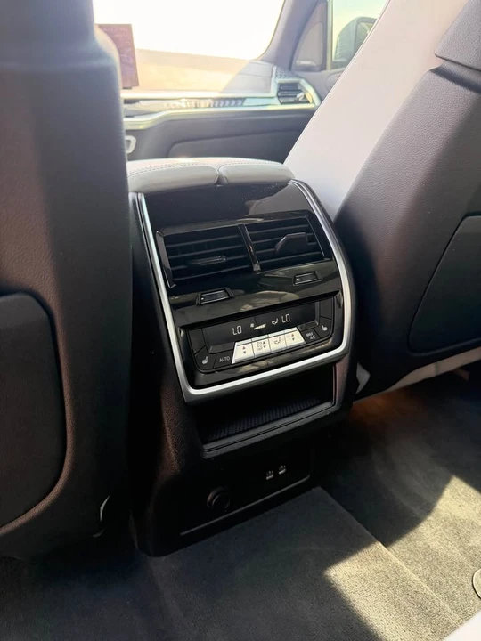 2023 BMW G07 X7 - Image 14 of 20